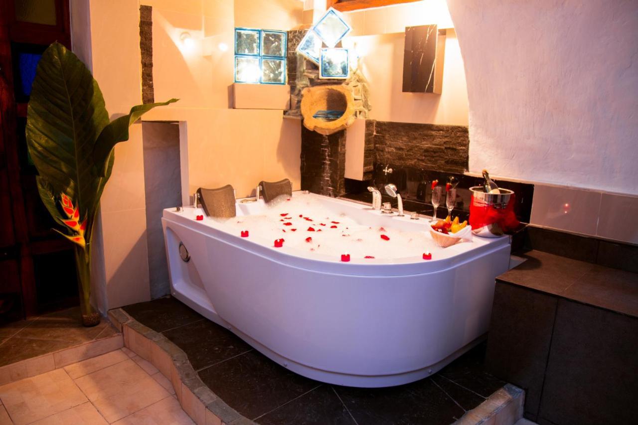 Kashama Eco Resort & Spa Santo Domingo de los Colorados Eksteriør bilde